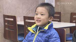 天才卓球少年小林右京くんを母親はどうやって育てた？小学校はどこ？